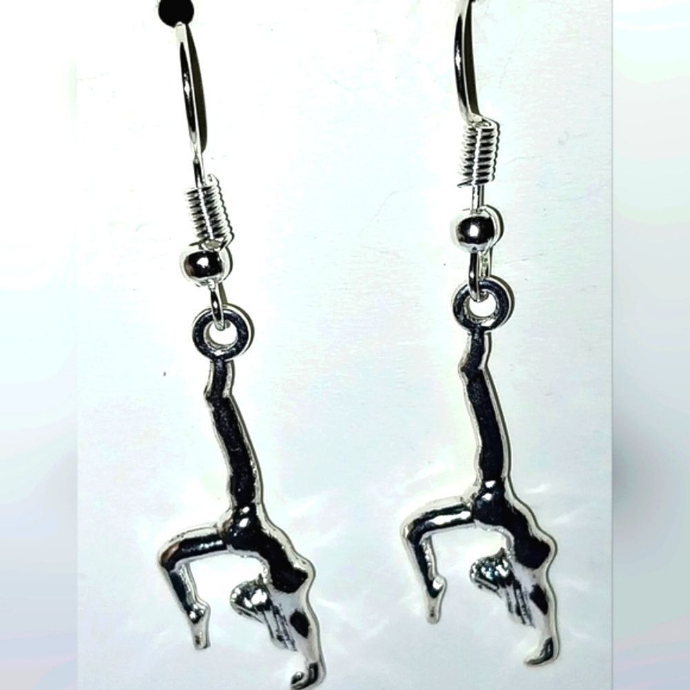 Hand crafted antique cheerleader earrings - Picture 4 of 5
